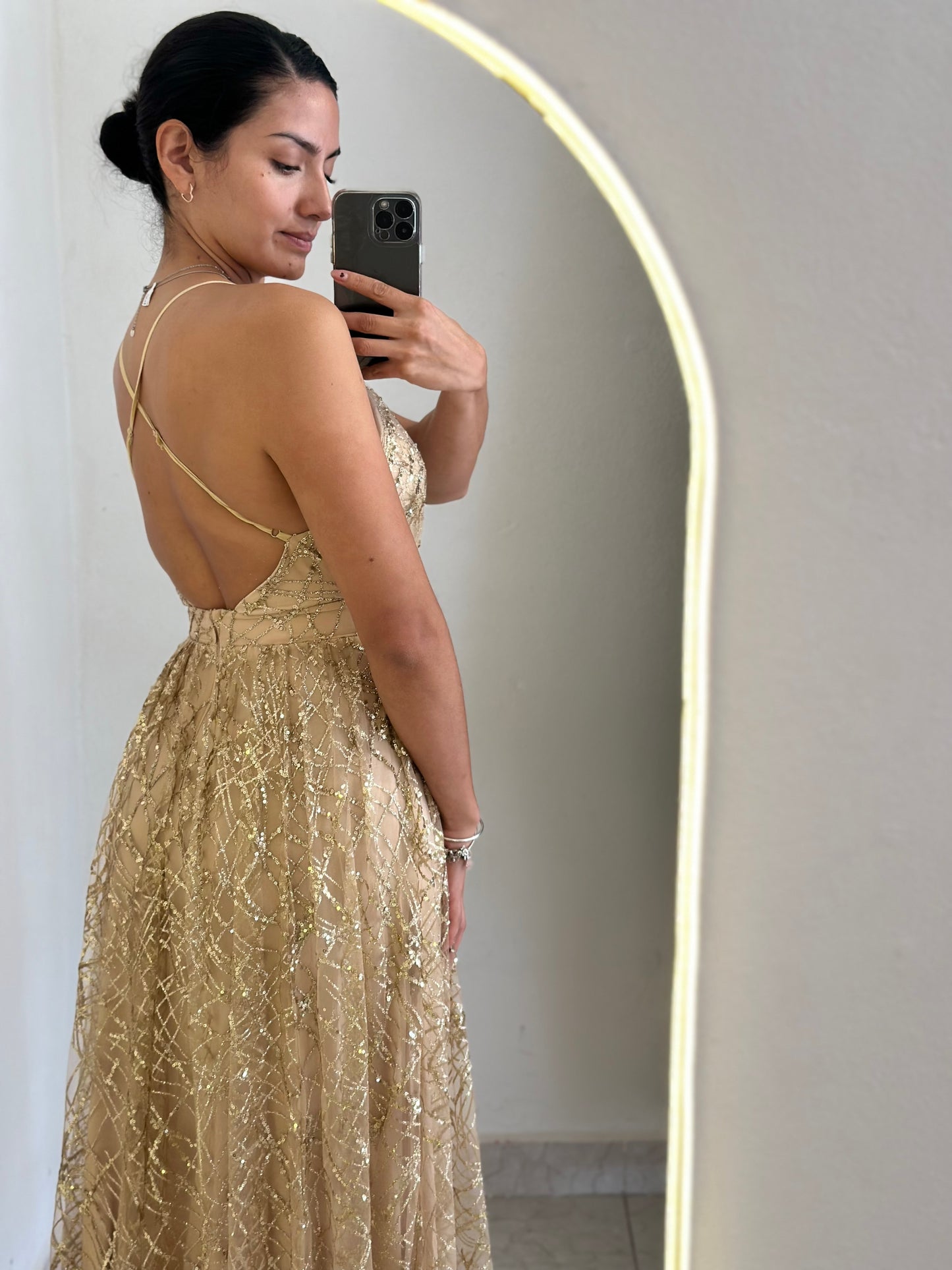Vestido brillo dorado