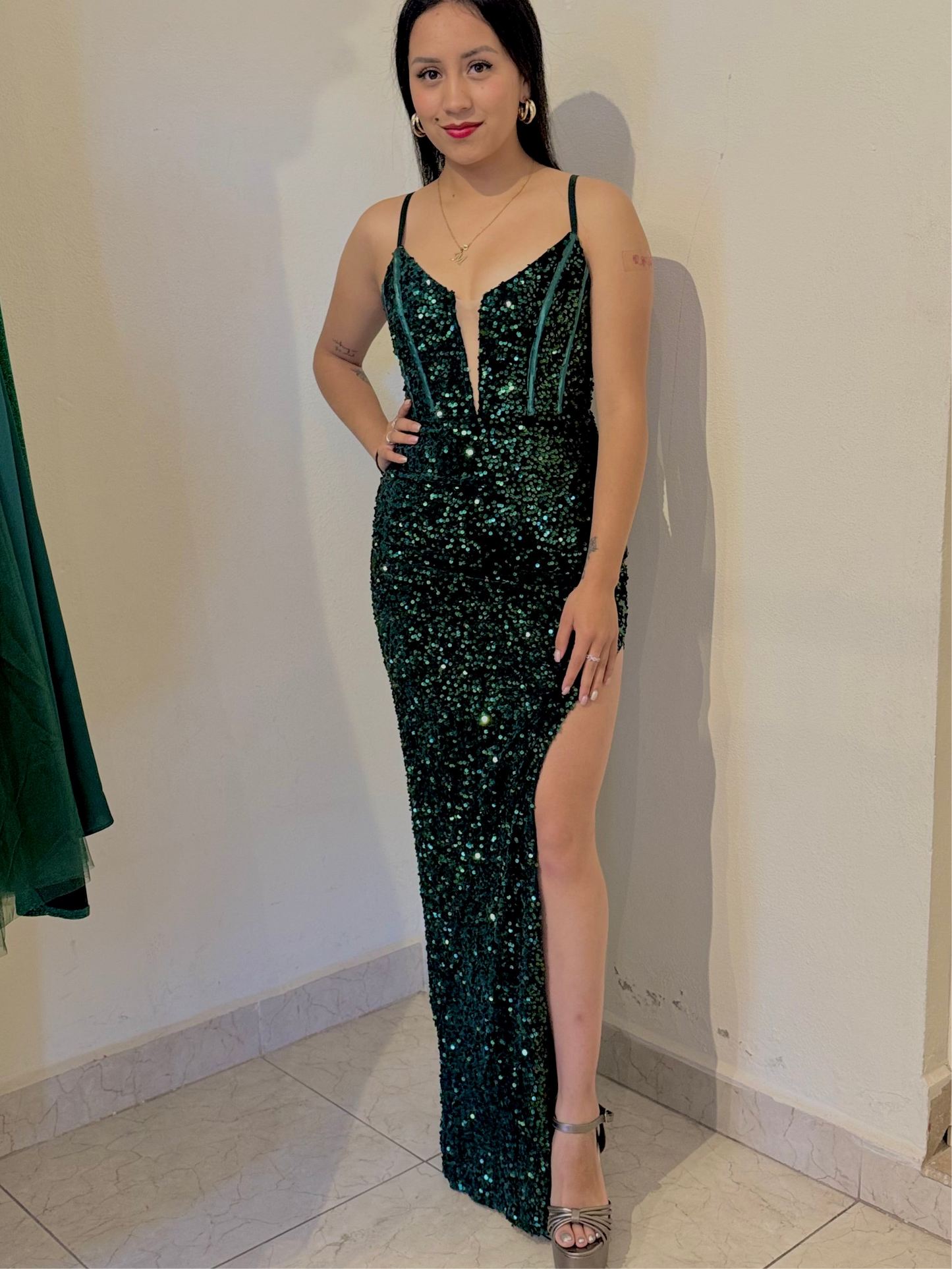 Vestido largo verde de lentejuela