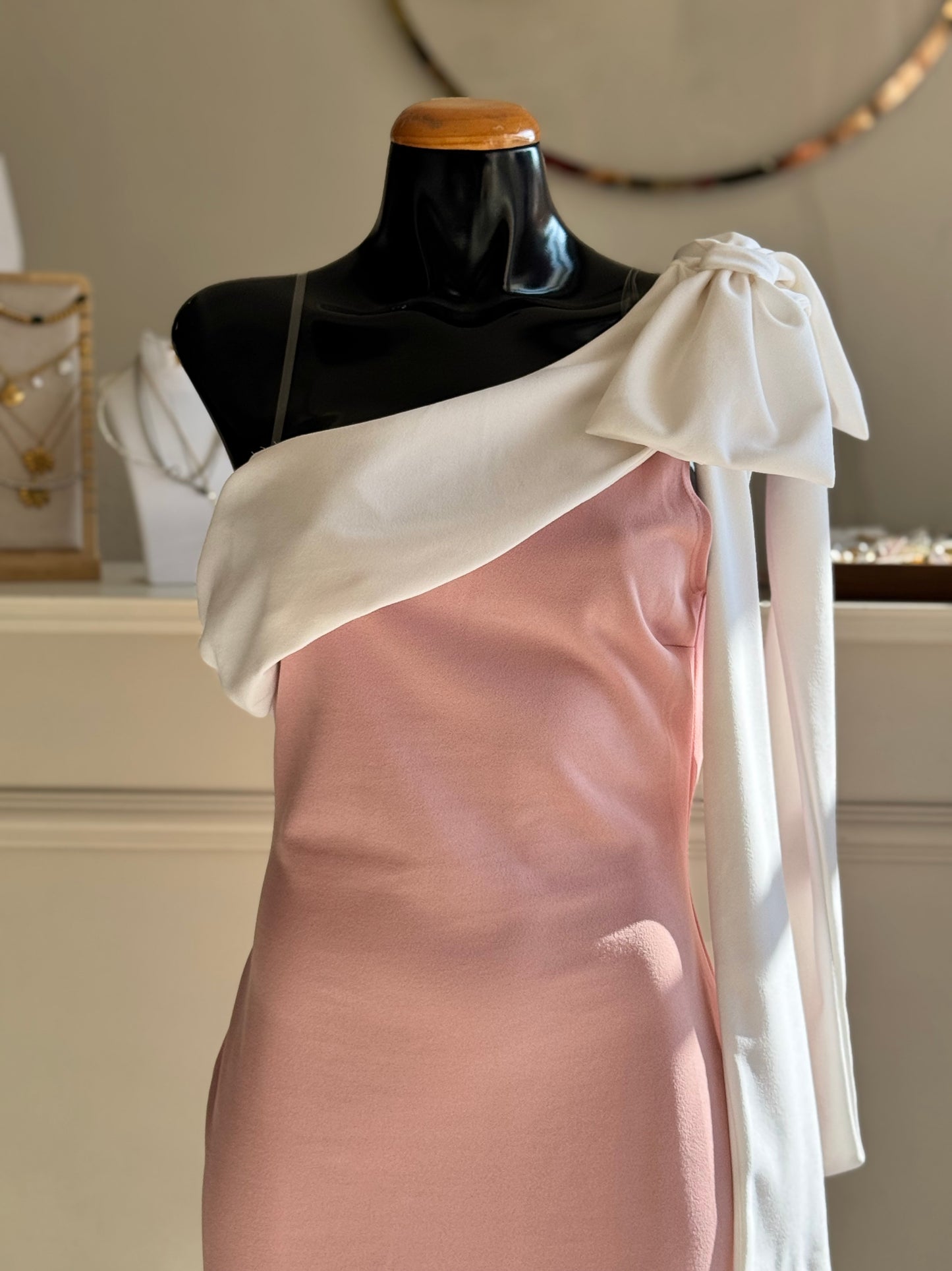 Vestido midi moño
