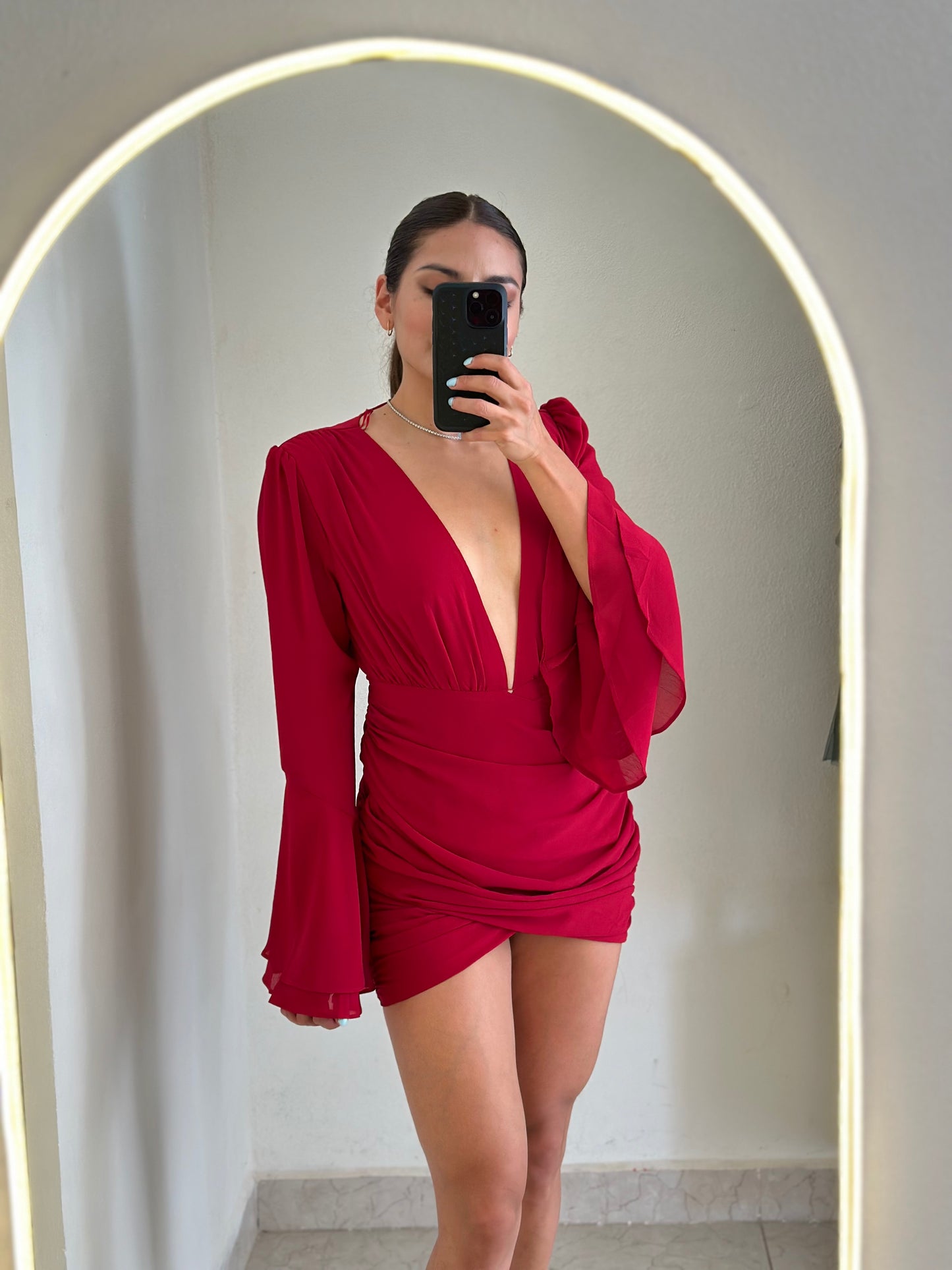 Vestido mangas campana