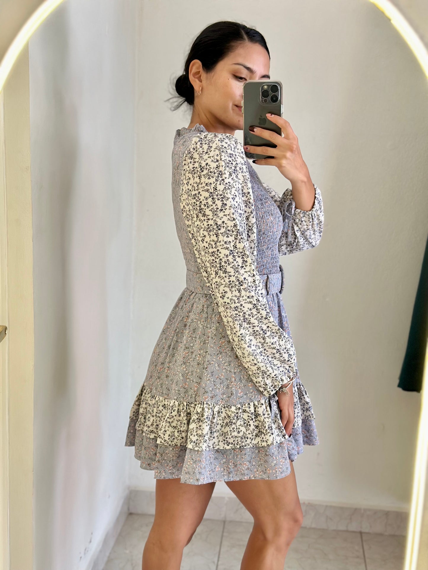 Vestido azul floreado