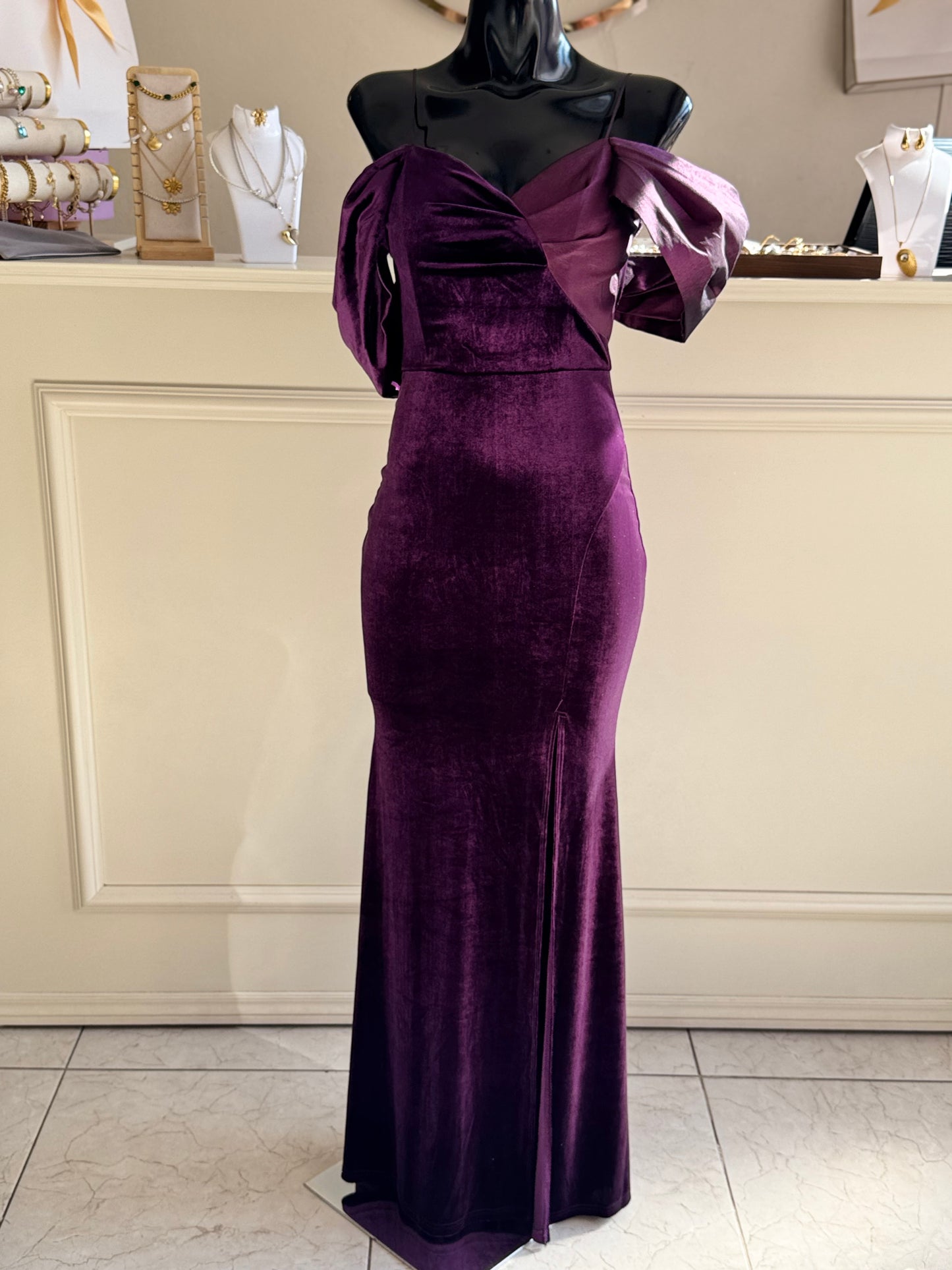 Vestido uva terciopelo