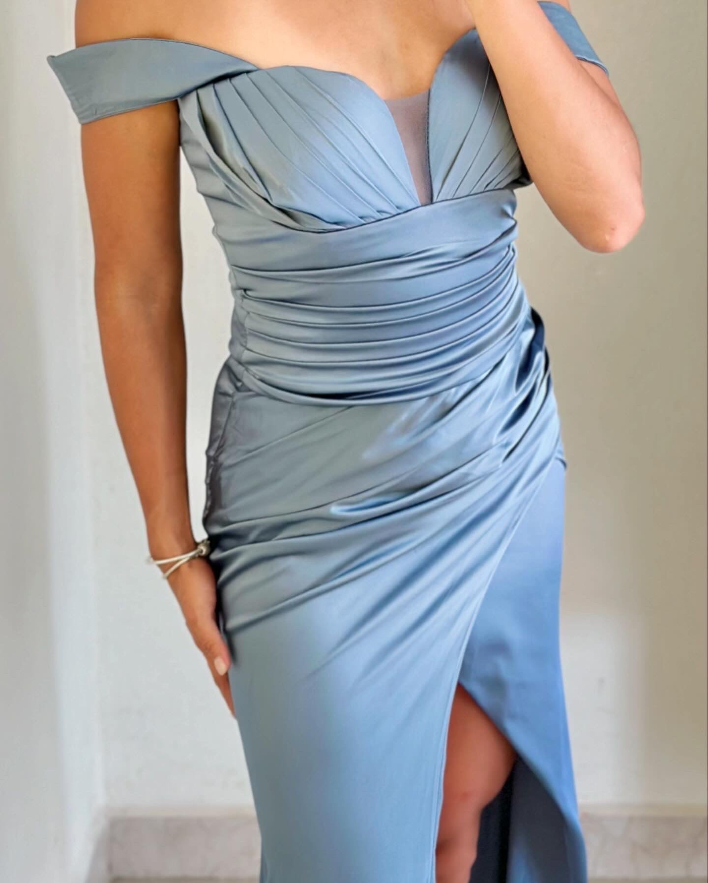 Vestido drapeado azul