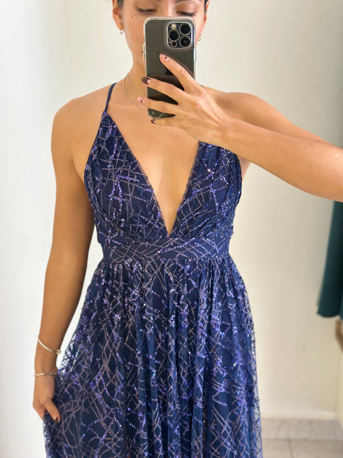Vestido azul marino brillos