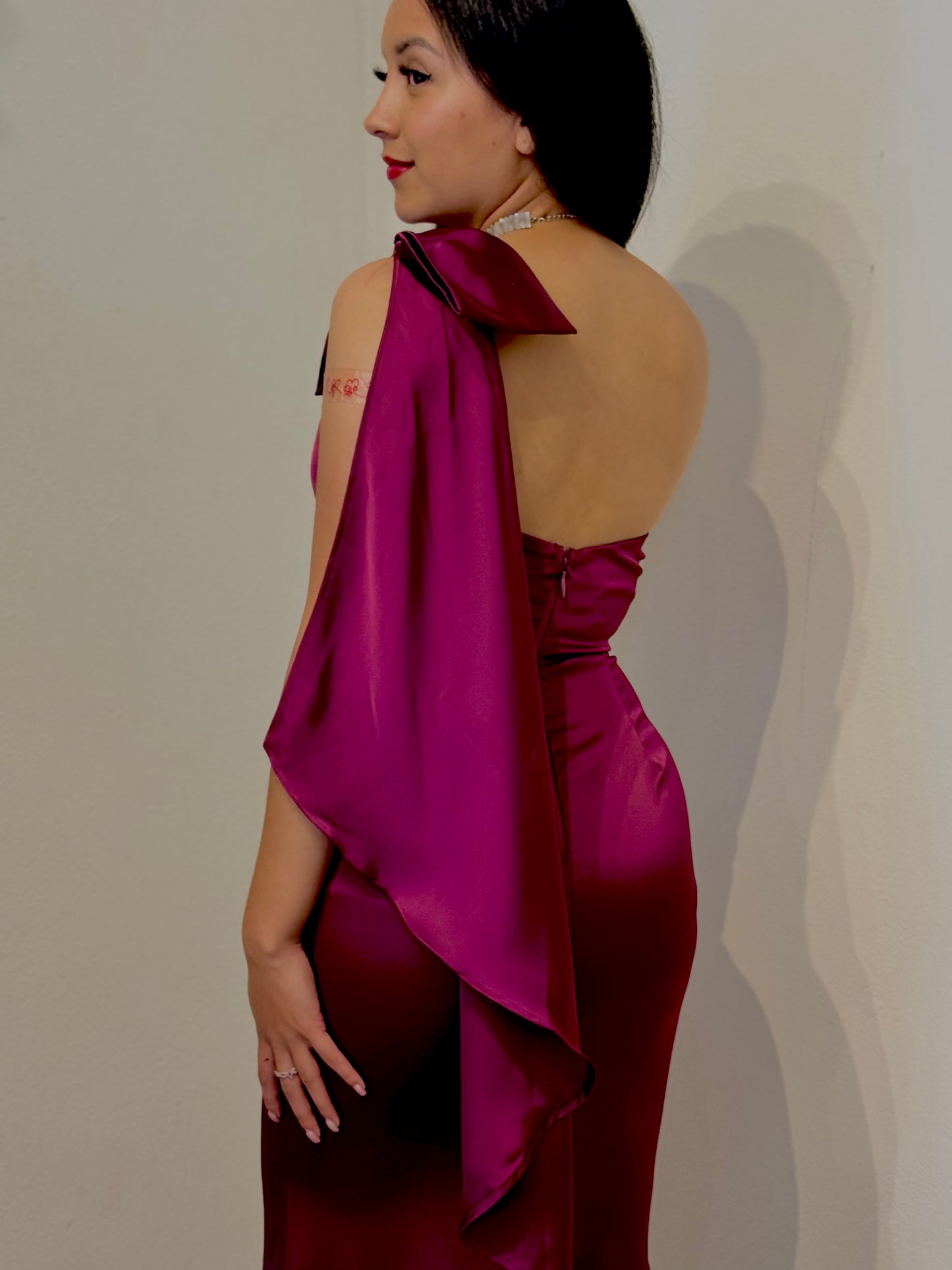 Vestido largo asimétrico