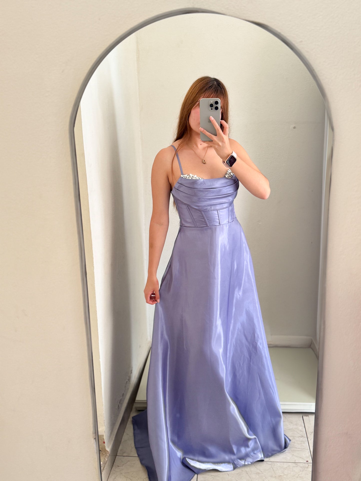 Vestido lila tornasol