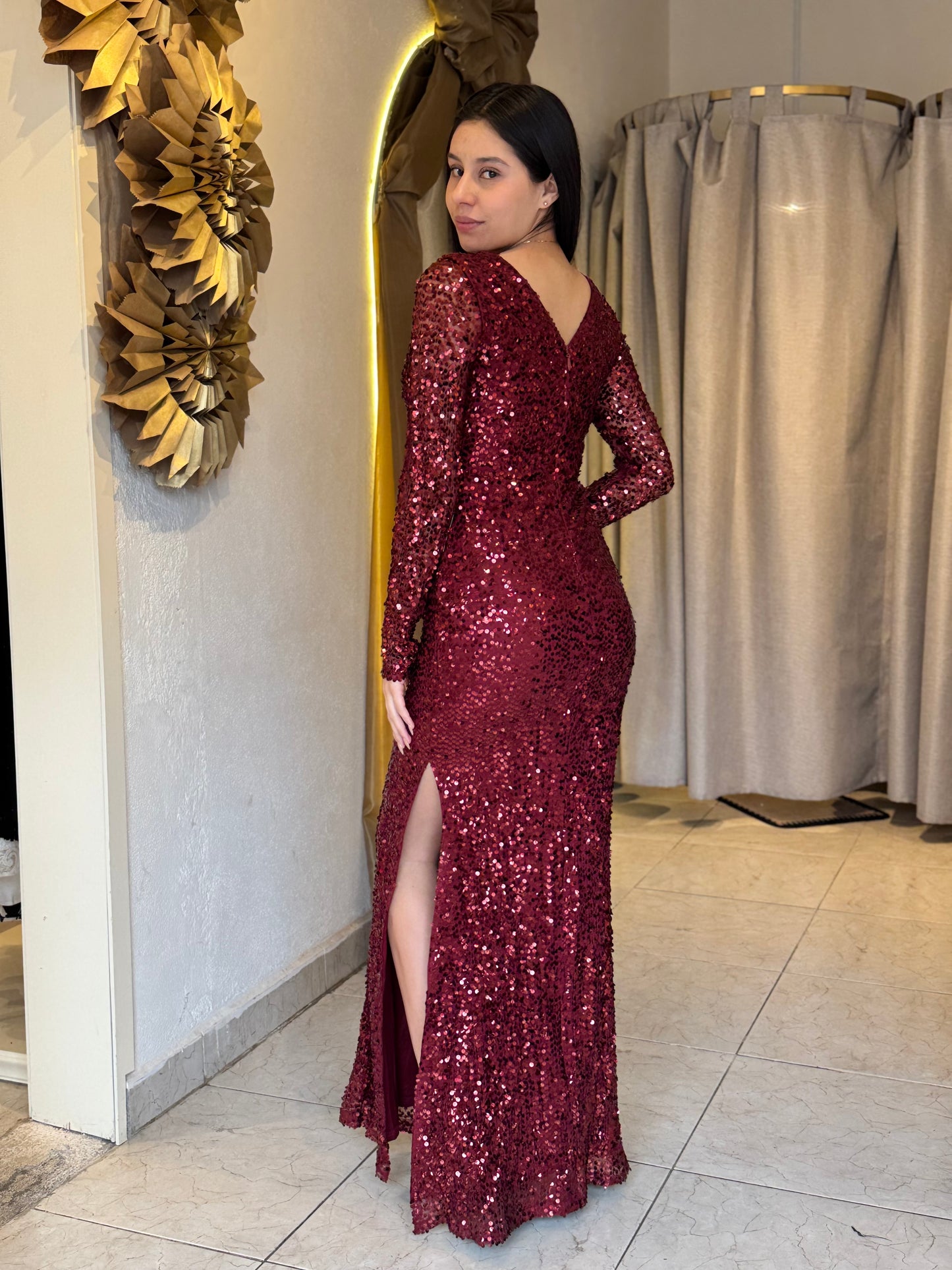 Vestido vino lentejuelas