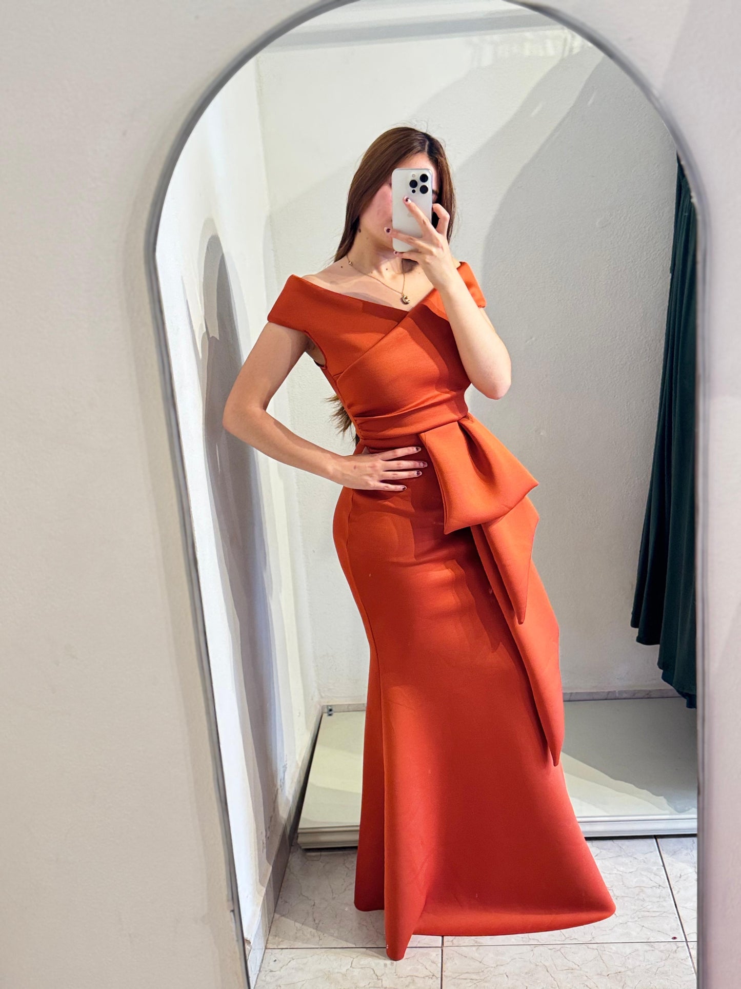 Vestido chedron corte