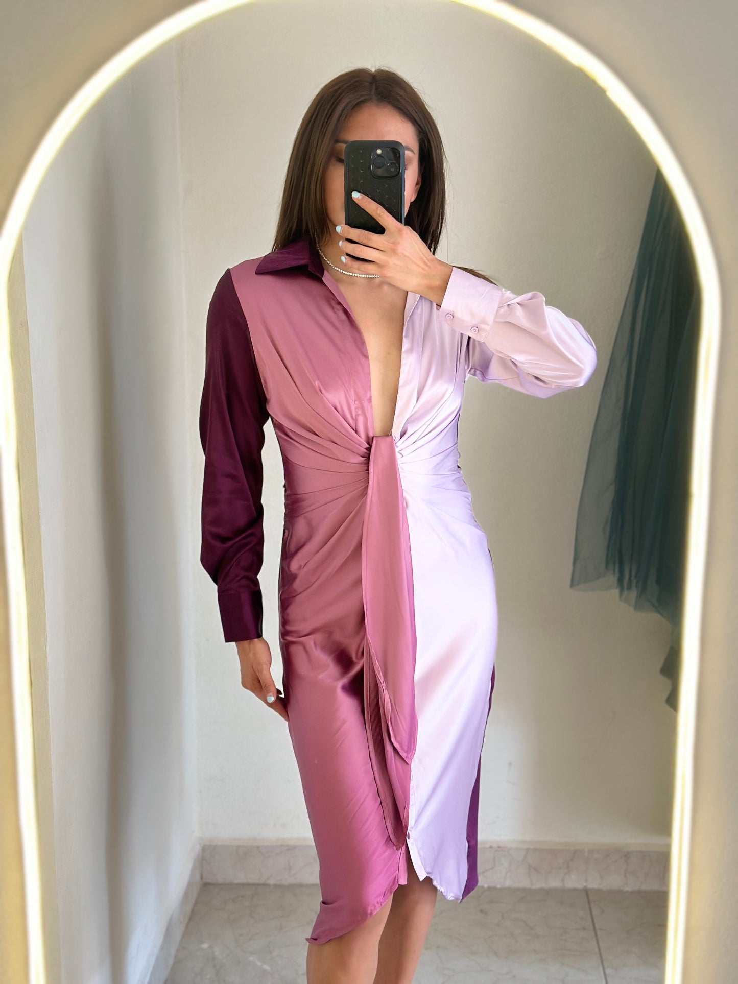 Vestido midi tonos morado