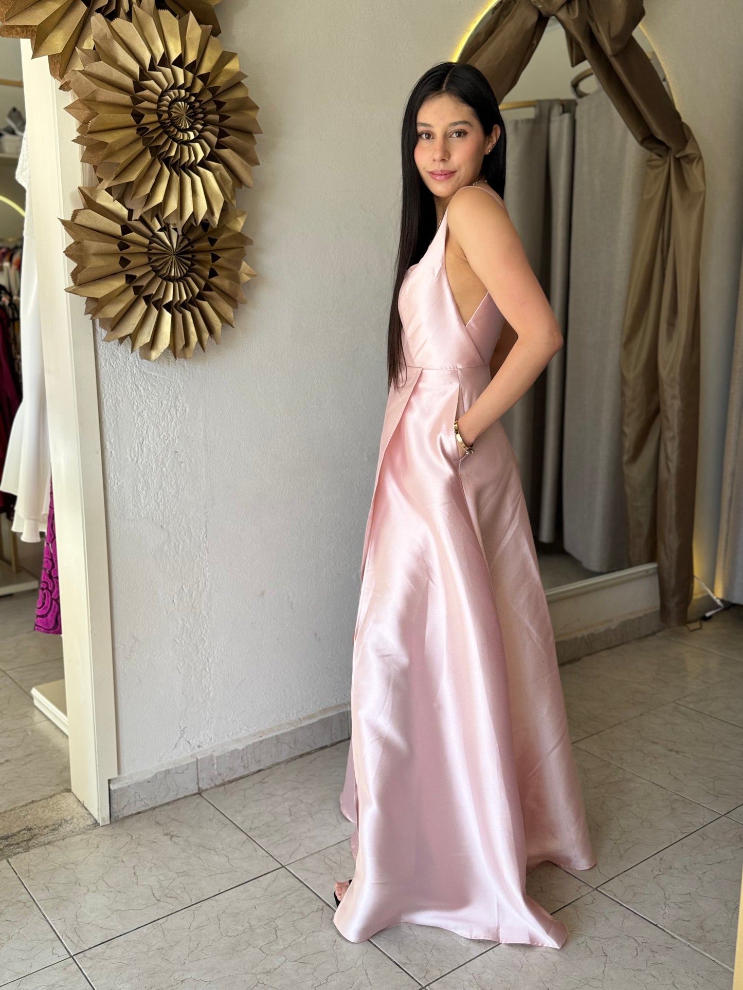 Vestido satin rosa claro