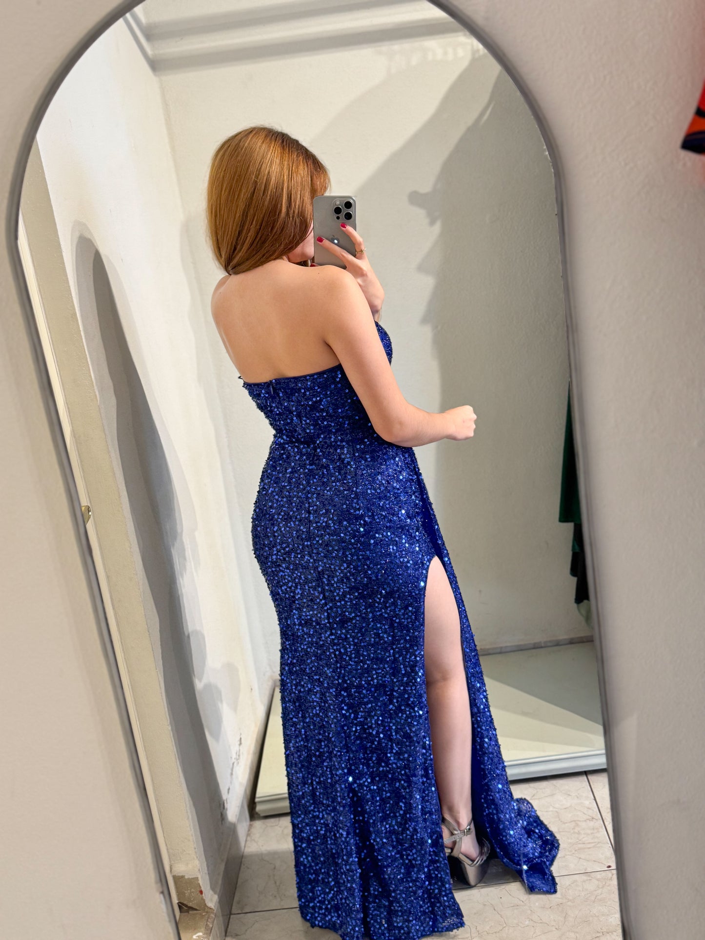 Vestido azul rey lentejuela