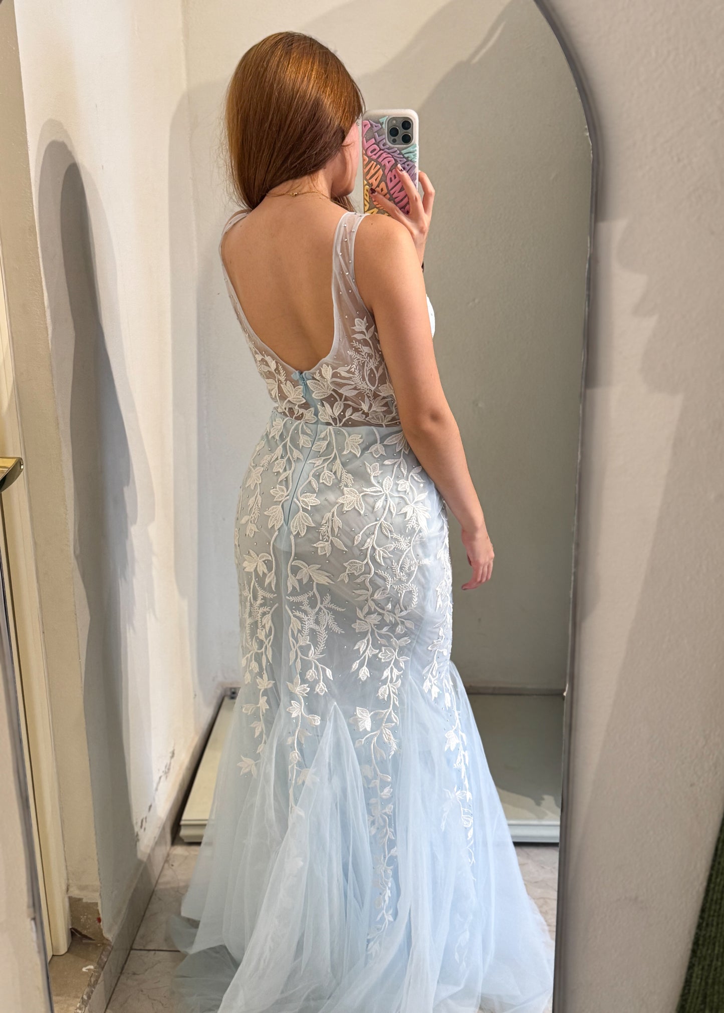 Vestido corte sirena azul bebé