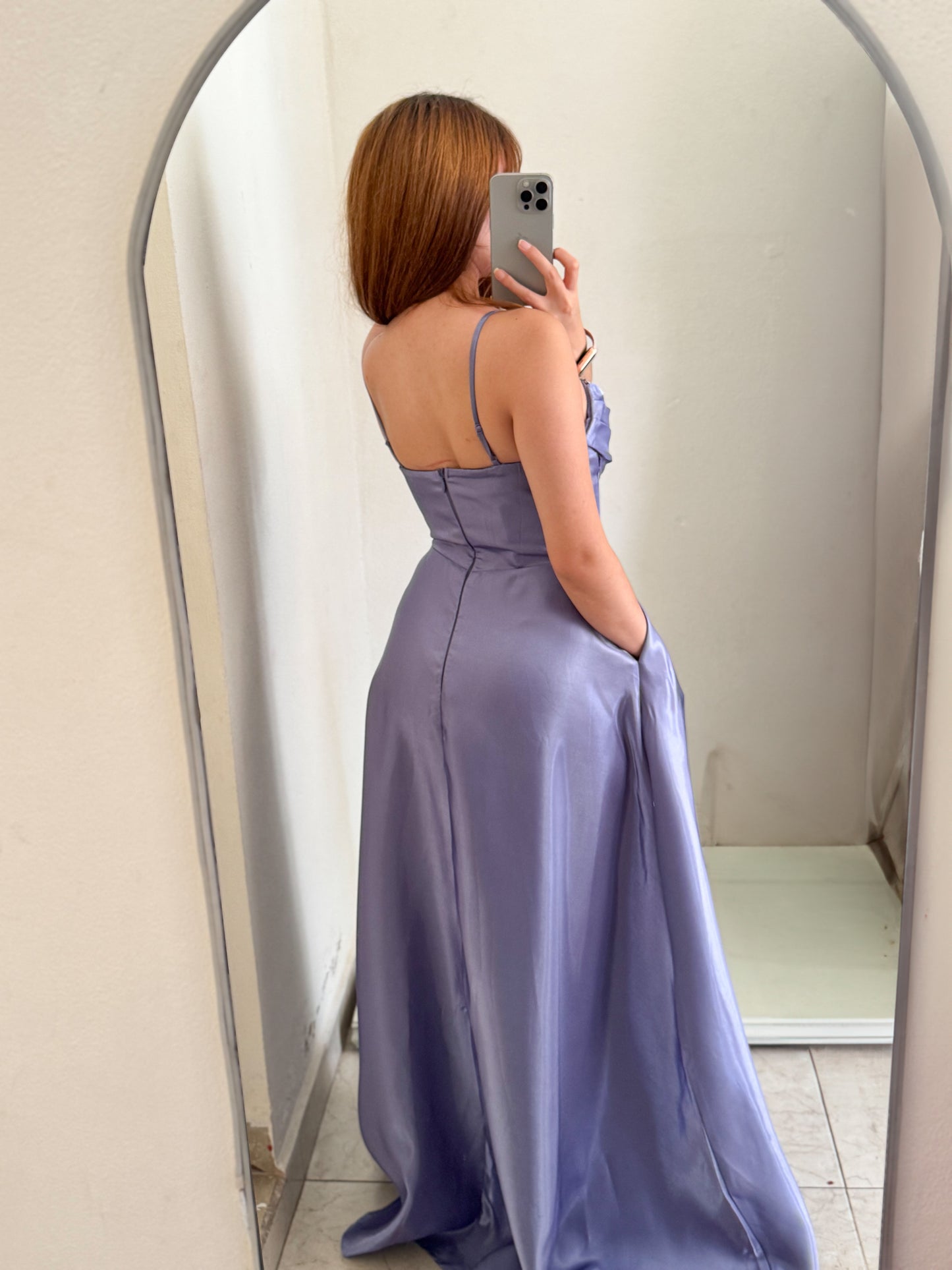 Vestido lila tornasol