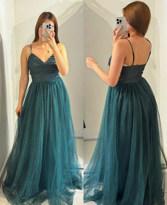 Vestido verde esmeralda tul