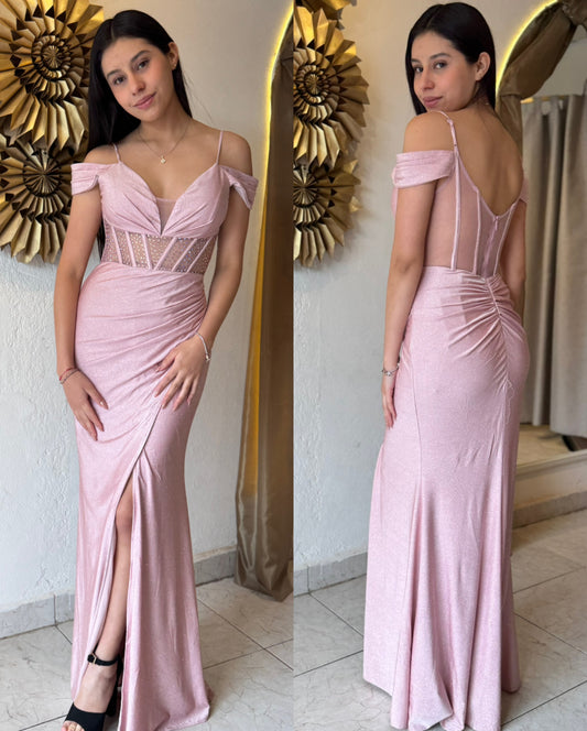 Vestido rosa entallado