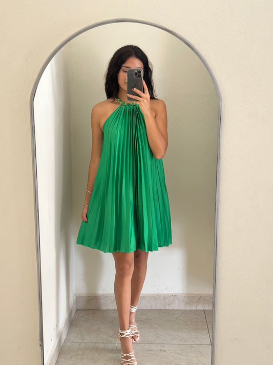 Vestido corto tableado