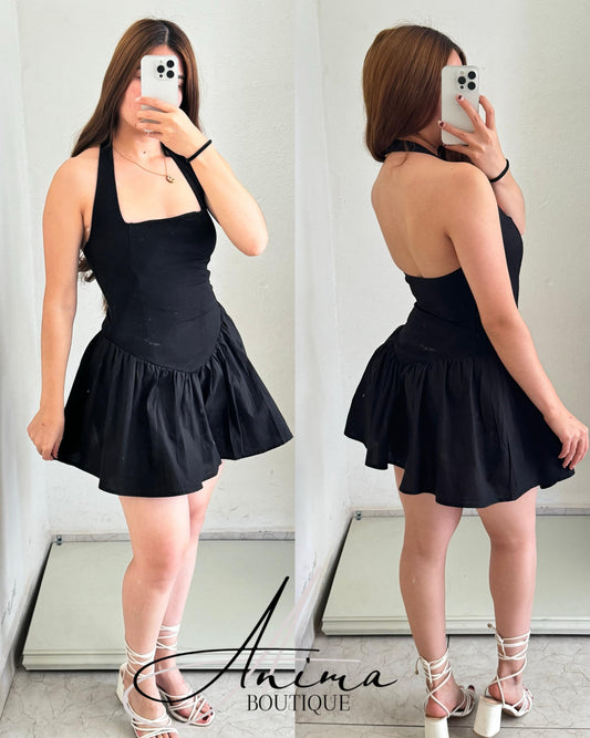 Vestido negro corto