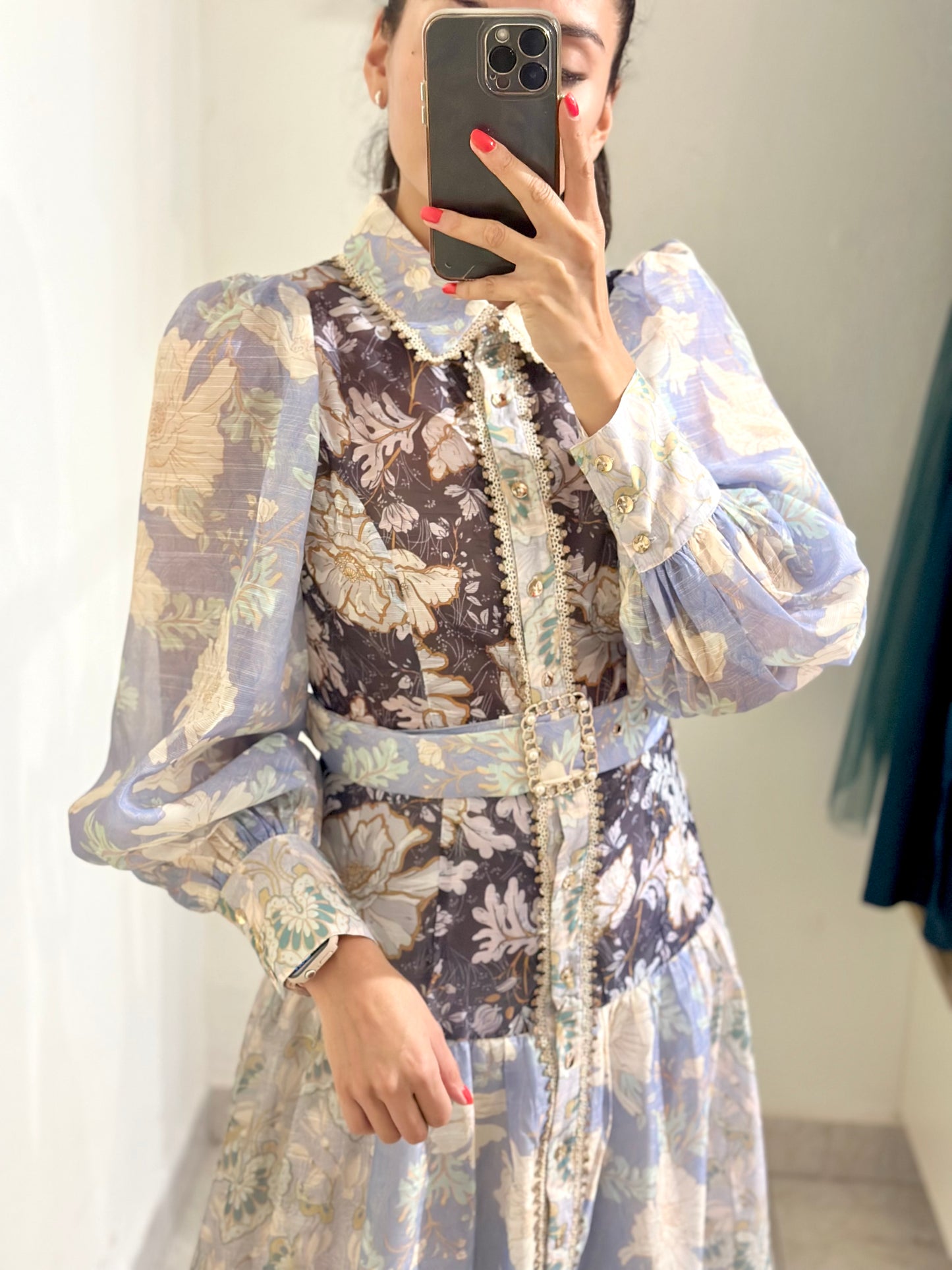 Vestido midi cinturón